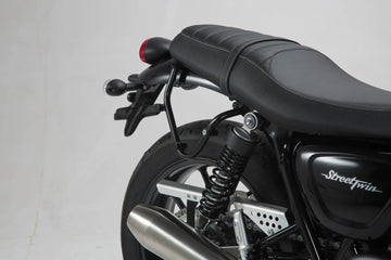 Triumph Street Twin 900 [SW-MOTECH] – Legend sidoväska system LC detaljerad vy
