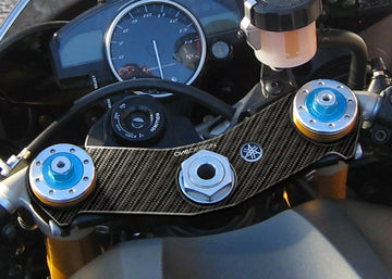 Yamaha YZF R1 [ONEDESIGN] – Gabelbrücken Schutz-Pad - 0