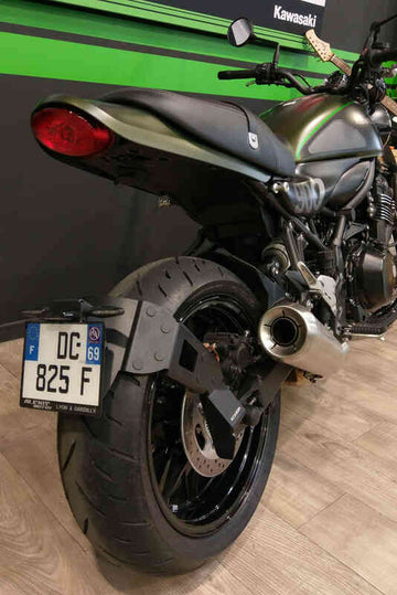 Kawasaki Z 900 Rs Se [ACCESS DESIGN] - registreringsskylthållare på hjulhöjd svart Kawasaki Z900RS