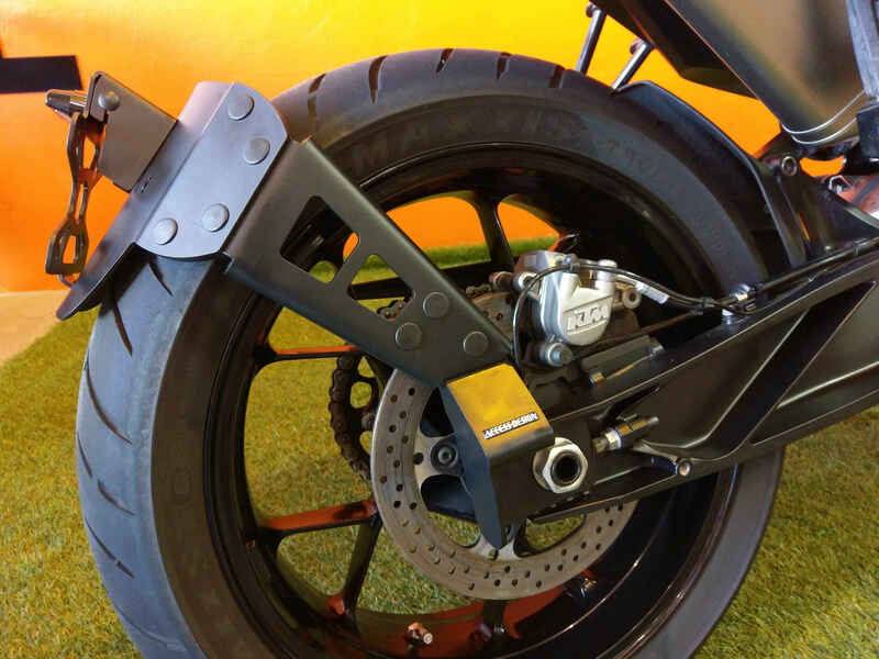 Ktm Duke 790 [ACCESS DESIGN] - Kennzeichenhalter auf Radhöhe schwarz KTM Duke 790/890