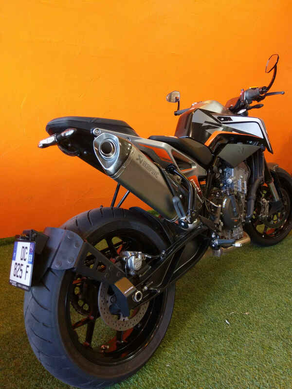 Ktm Duke 890 [ACCESS DESIGN] - Kennzeichenhalter auf Radhöhe schwarz KTM Duke 790/890