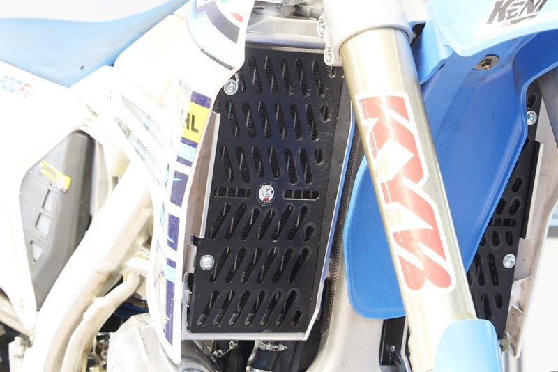 Tm Racing EN 250 2 T FI ES [2022] - Xtrem Radiator Guard Black - TM Racing