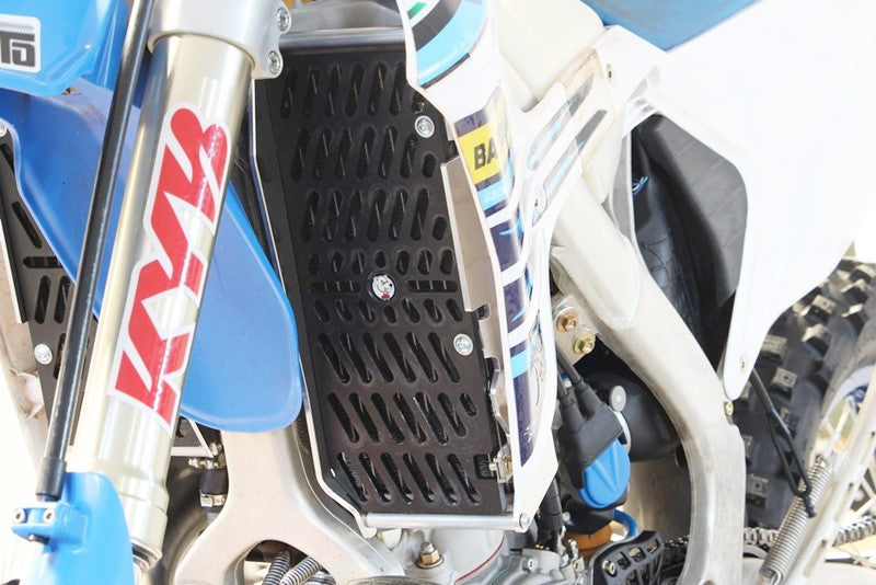 Tm Racing EN 250 2 T FI ES [2022] - Xtrem Radiator Guard Black - TM Racing