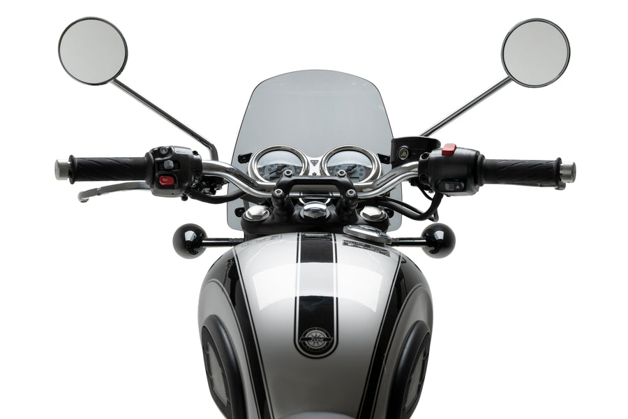 TRIUMPH BONNEVILLE T 120 BLACK [2025] – Tourenscheibe mit Spoilerscheibe