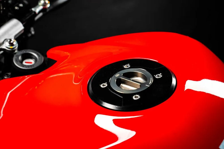ducati panigale 1199 [GILLES TOOLING] – tanklock