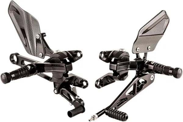 Aprilia Tuono 1000 [GILLES TOOLING] – Justerbart fotstödssystem