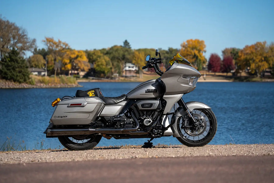 harley davidson fltr [KLOCK WERKS] – Framskärm i Hugger-serien