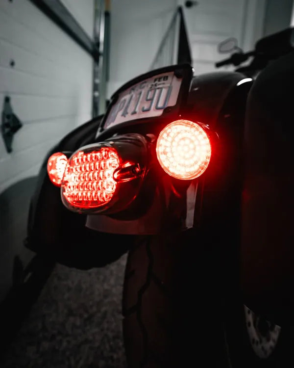 Harley Davidson Softail [CUSTOM DYNAMICS] – Flache LED-Rückleuchte