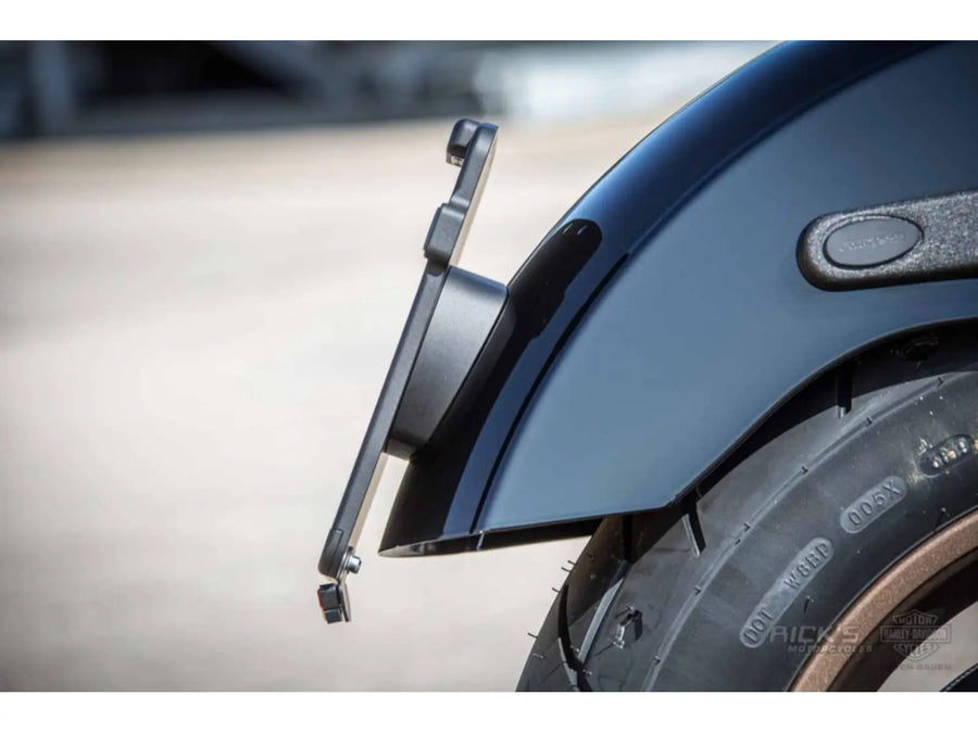 harley davidson softtail [RICK'S MOTORCYCLES] – adapter för registreringsskyltmontering
