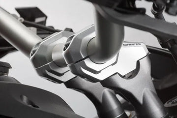 KTM 1290 Super Duke GT [2022-2024] - styromplacering Ø 28 mm, 30 mm hög och 22 mm bak, version LEH.00.039.23100/S - bild 2