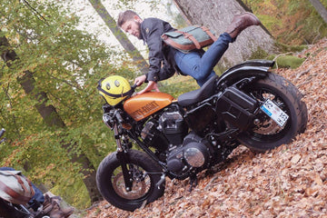 Moto Guzzi V 9 Bobber [2016-2020] - Kanister Cutout inkl. Halter