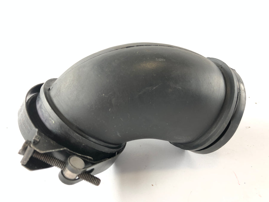 Moto Guzzi Le Mans 4 [Le Mans 3] - Connecting hose from the airbox to the carburetor