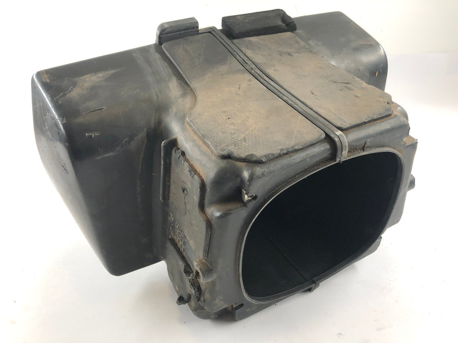 Suzuki GSX -R 1100 GV73B [1991] - Airbox Air Filter Box
