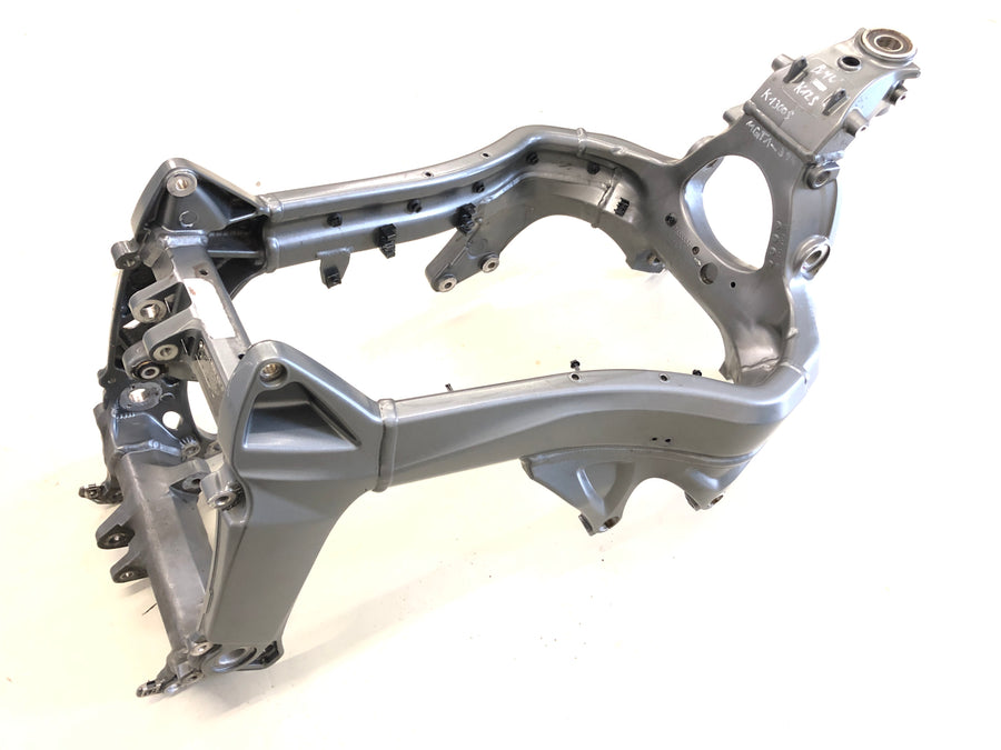 BMW K 1300 S K12S [2009] - Ram med papper