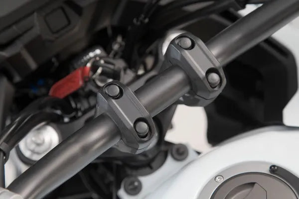 Triumph Tiger Sport 1050 [2020] - styrhöjare för Ø 28 mm styre, 30 mm, version EH000392410020B - bild 2