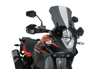TRIUMPH BONNEVILLE T 120 BLACK [2025] - PUIG turnéskärm | Kraftigt tonad | PUIG 6494F