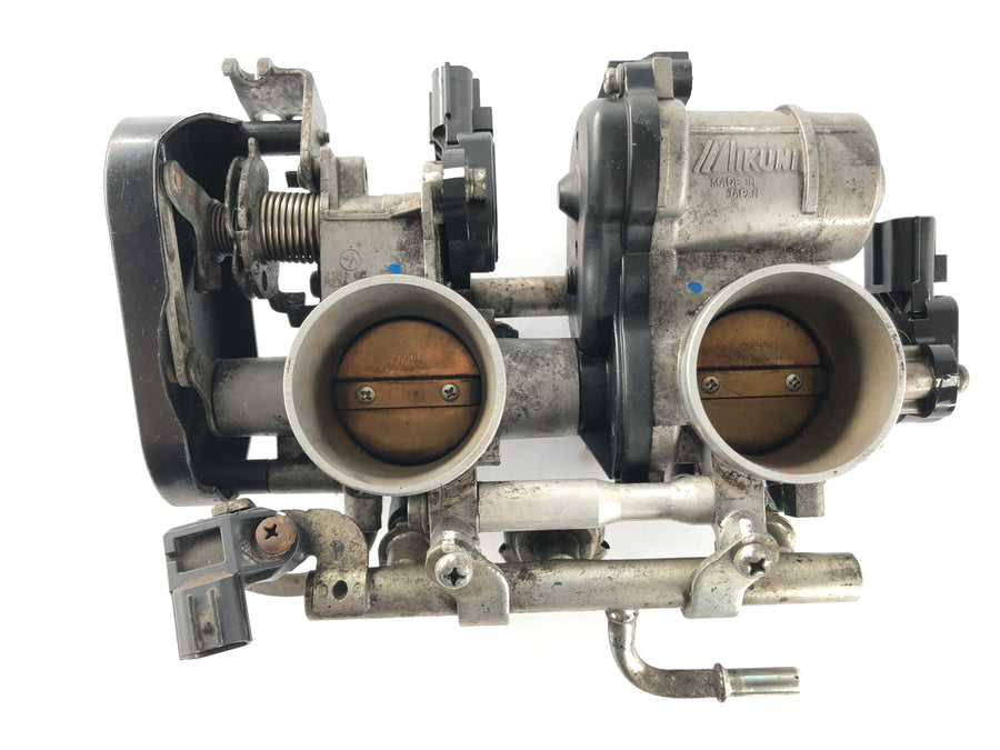 Yamaha XT 1200 Z Super Tenere DP01 [2012] - Injection bridge carburetor