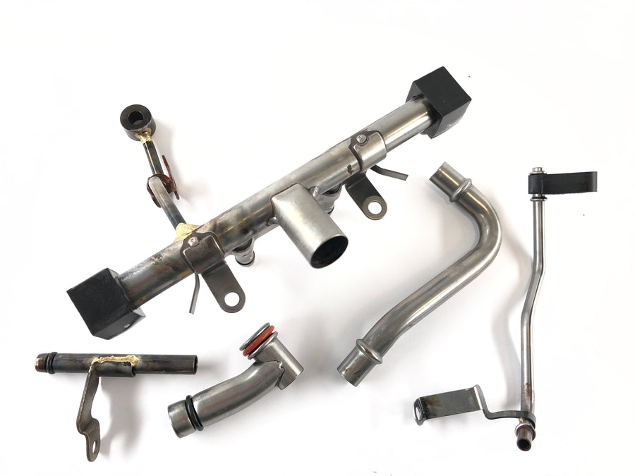 Yamaha V-max 1200 2EN [1997] - Oil line distributor from the short engine
