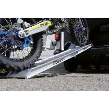 BETA 3057 påfartsramp i aluminium för motorcyklar