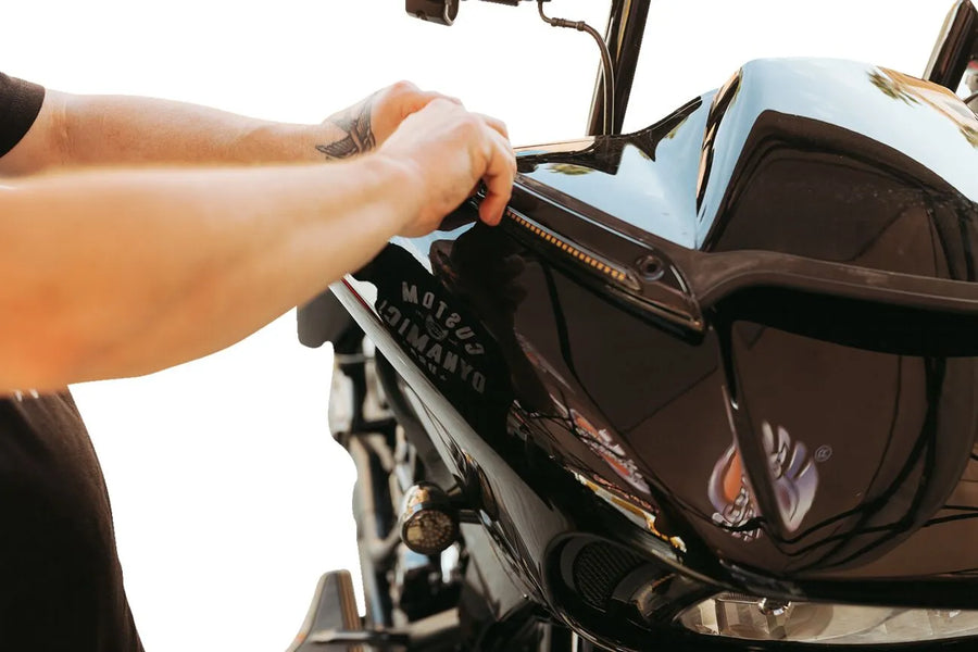 harley-davidson road glide st [CUSTOM DYNAMICS] – Genesis® 4 Dynamische LED Road Glide® Windschutzscheibenleiste