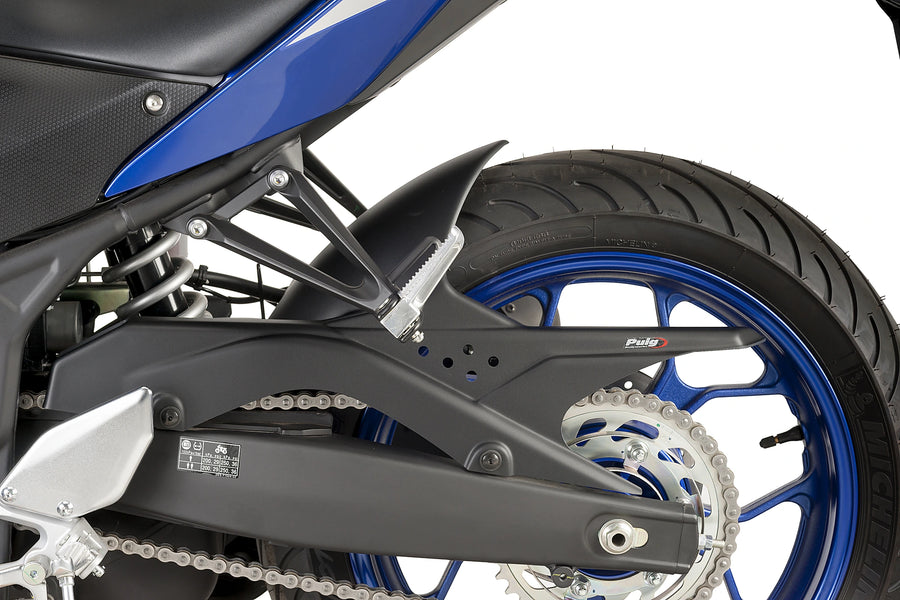 YAMAHA YZF-R3 [2025] - Bakhjulsskydd | Matt svart | PUIG 8558J