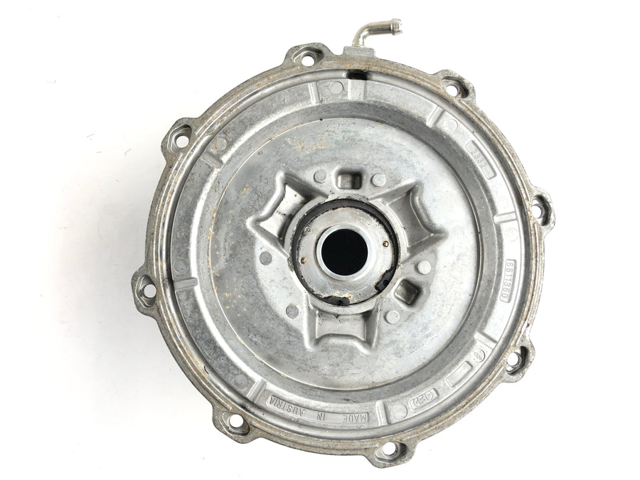 Kan på Spyder SM5 [2009] - Motorlock på vänster yttre kopplingslock