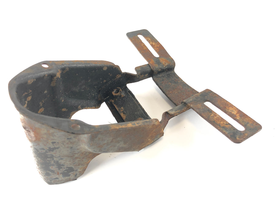 Suzuki DR 250 SJ41A [1982] - Taillight mount with license plate holder