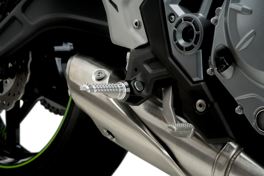 KTM RC 390 [2025] – R-Fighter Fußrasten – Silber
