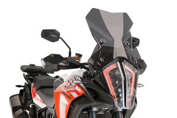 TRIUMPH BONNEVILLE T 120 BLACK [2025] - turnerande skärm | Kraftigt tonad | PUIG 9717F
