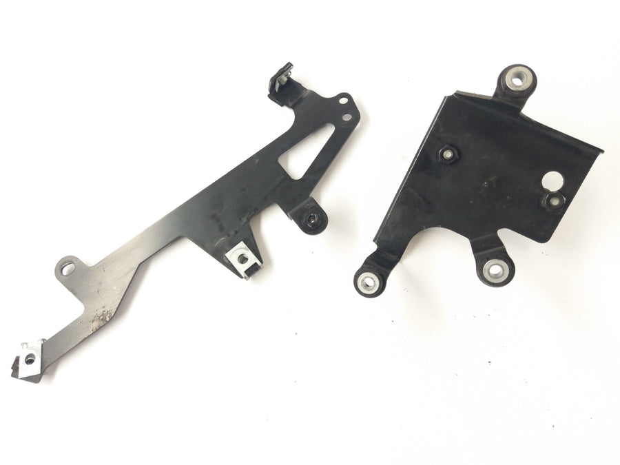 Aprilia RST 1000 Futura [2004] - Aggregatehalter Paar