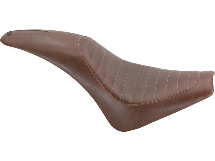 Harley Davidson Scout [2015-2024] – 2-Up Enzo Horizontal Sitz Braun Vinyl