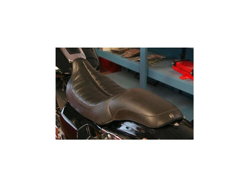 Harley Davidson Touring [2008-2025] – FL Solositz Glattes Soziuspolster Schwarz Vinyl - 0