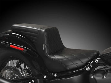 Harley Davidson FLSL [2018-2021] – Kickflip Sitz Diamantsteppung Schwarzes Vinyl