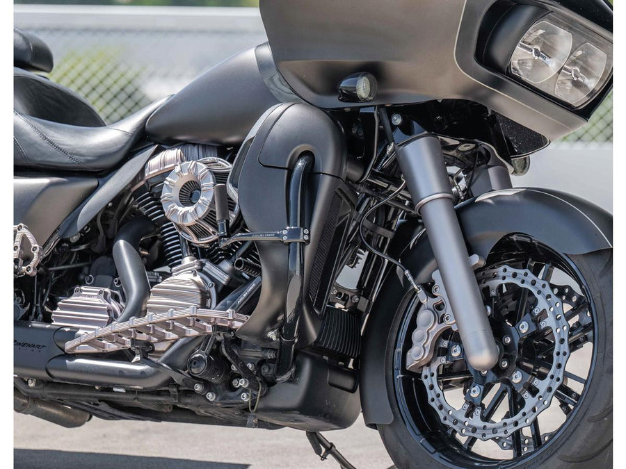 Harley Davidson-Forgeded Autobahn Rasten Goverings inklusive Arlen Ness