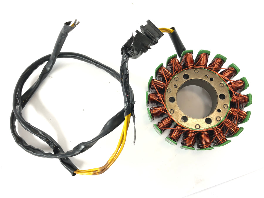 Honda CBR 900 RR SC28 [1995] - Generator Stator