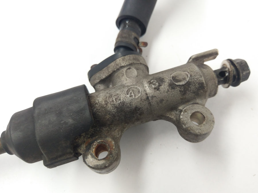Honda VT 1100 SC32 [1999] - rear brake pump