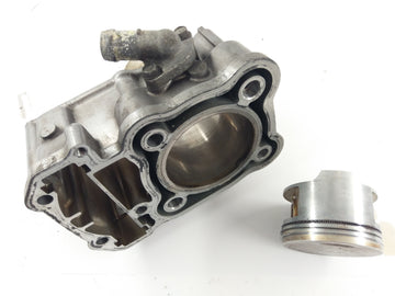 Honda Africa Twin XRV 650 RD03 [1989] - Cylinder med kolv