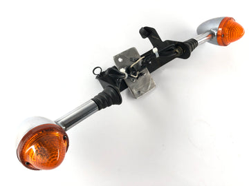 Triumph Thruxton 900 [2004] - Turn -signal framtill med konsol