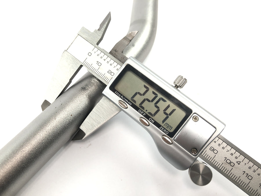 SWM SM 125 R [2018] - Styre aluminiumstyre 22mm