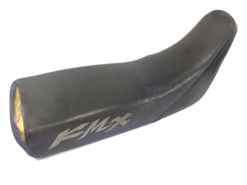 Kawasaki KMX 125 [1996] - Sätesdyna sätesöverdrag skadad