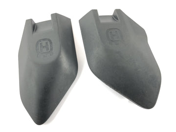 Husqvarna 701 Svartpilen [2019] - Hälskyddspar