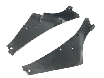 Yamaha YZF R1 RN09 [2002] - Innerkåpa sidobeklädnad vänster och höger