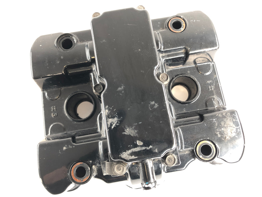 Honda VFR 750 F RC24 [1988] - Ventillockcylinder 1 och 3