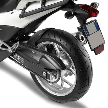 Honda NC 750 S [GIVI] - Bakhjulskåpa med kedjeskydd av ABS