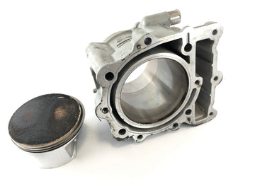 BMW F 650 CS Scarver [2001] - Cylinder med kolvar