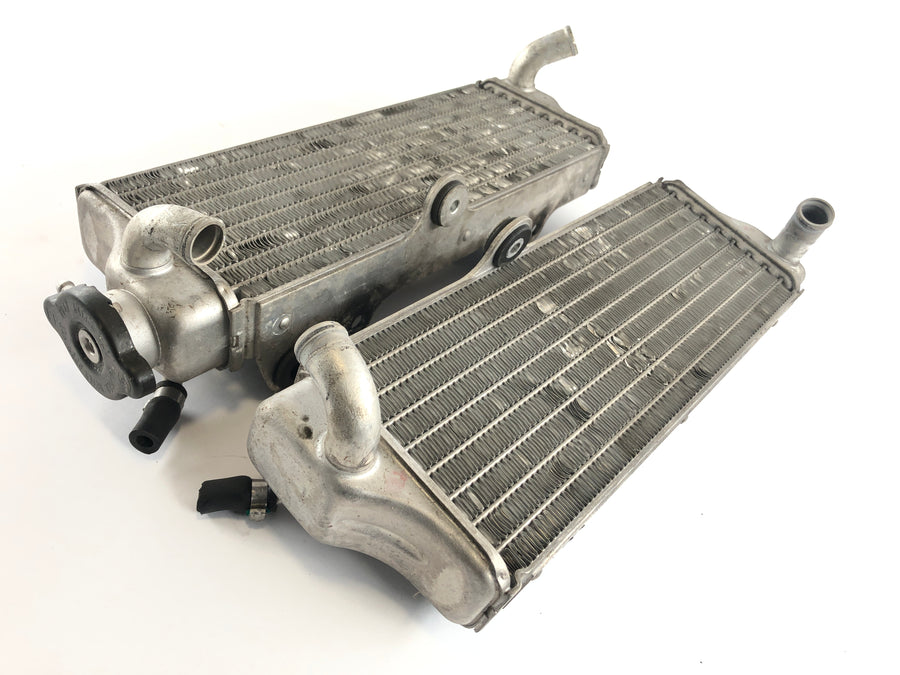 Husqvarna SMR 570 [2003] - Water Cooler Set Couple