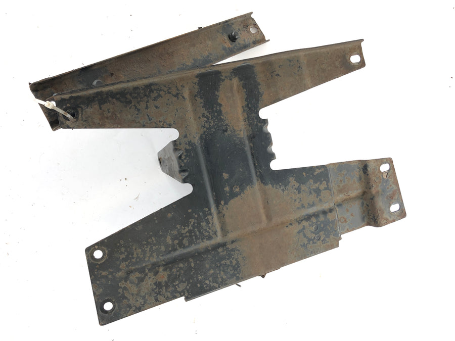 BMW C1 125 [2001] - Tan Shelter Fuel Bracket