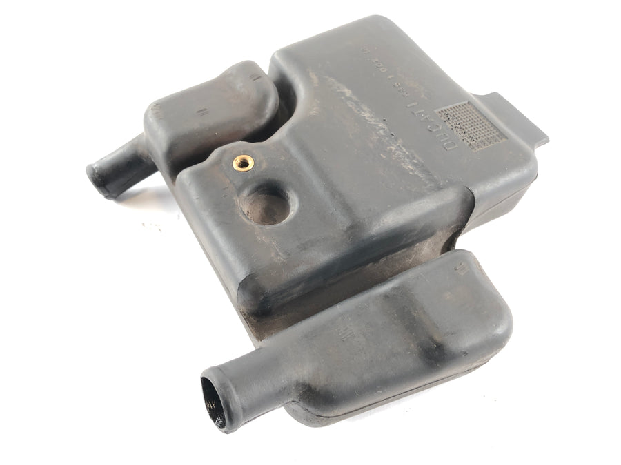 Ducati 888 Strada [1993] - Expansion Container Motor Housing Ventilation