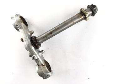 Honda NX 650 Dominator RD02 [1992] - Fork Bridge nedan - 0