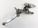 Kawasaki ZRX 1200 S ZRT20A [2003] - Footrest Holder till höger med bromspedalen-4